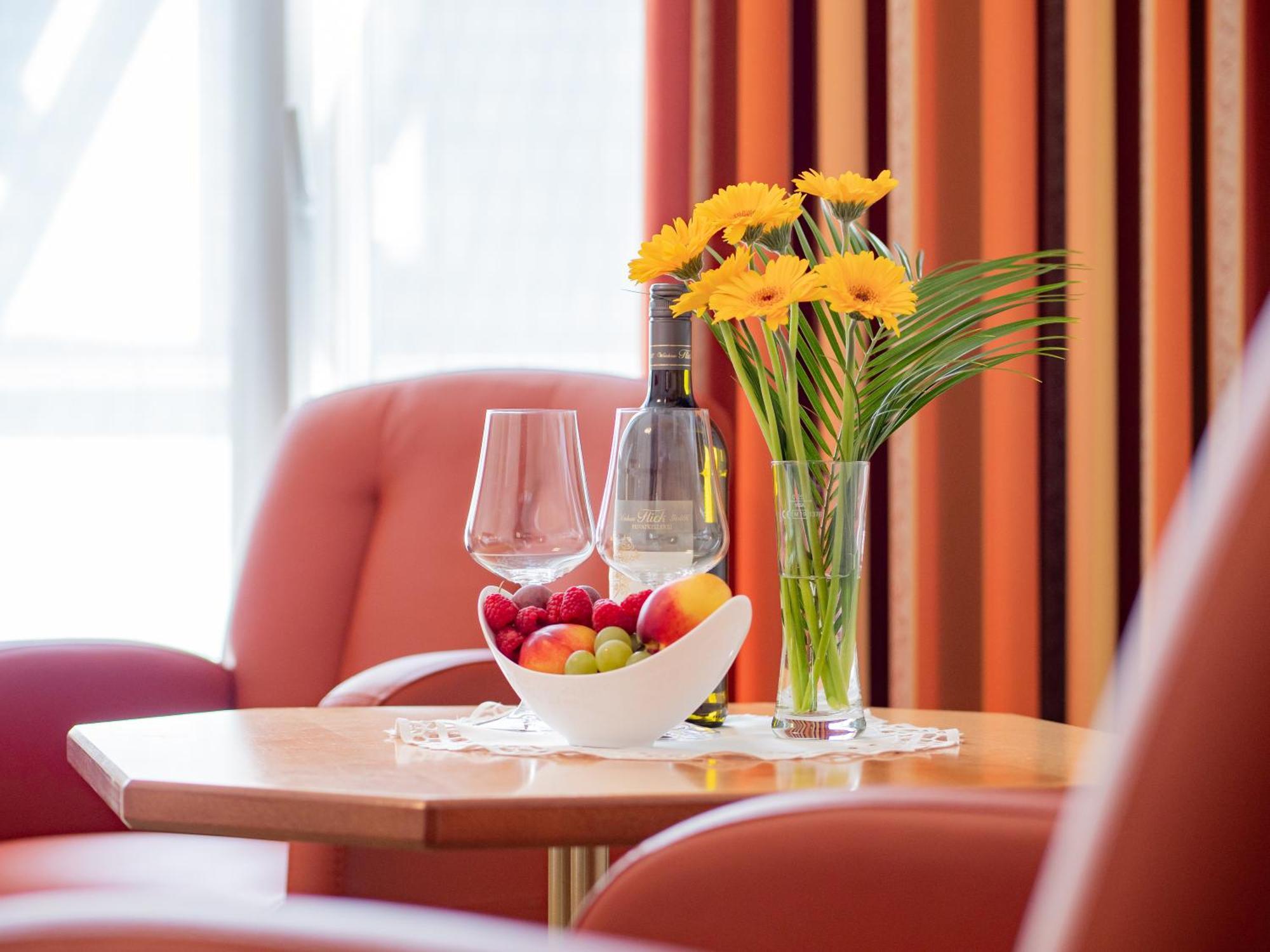 Hotel Zur Krone Beilngries Extérieur photo