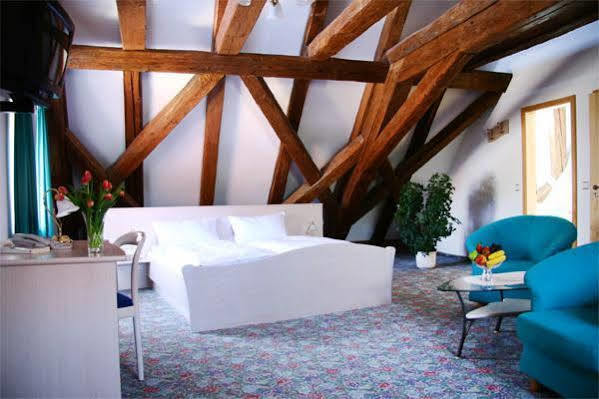 Hotel Zur Krone Beilngries Extérieur photo